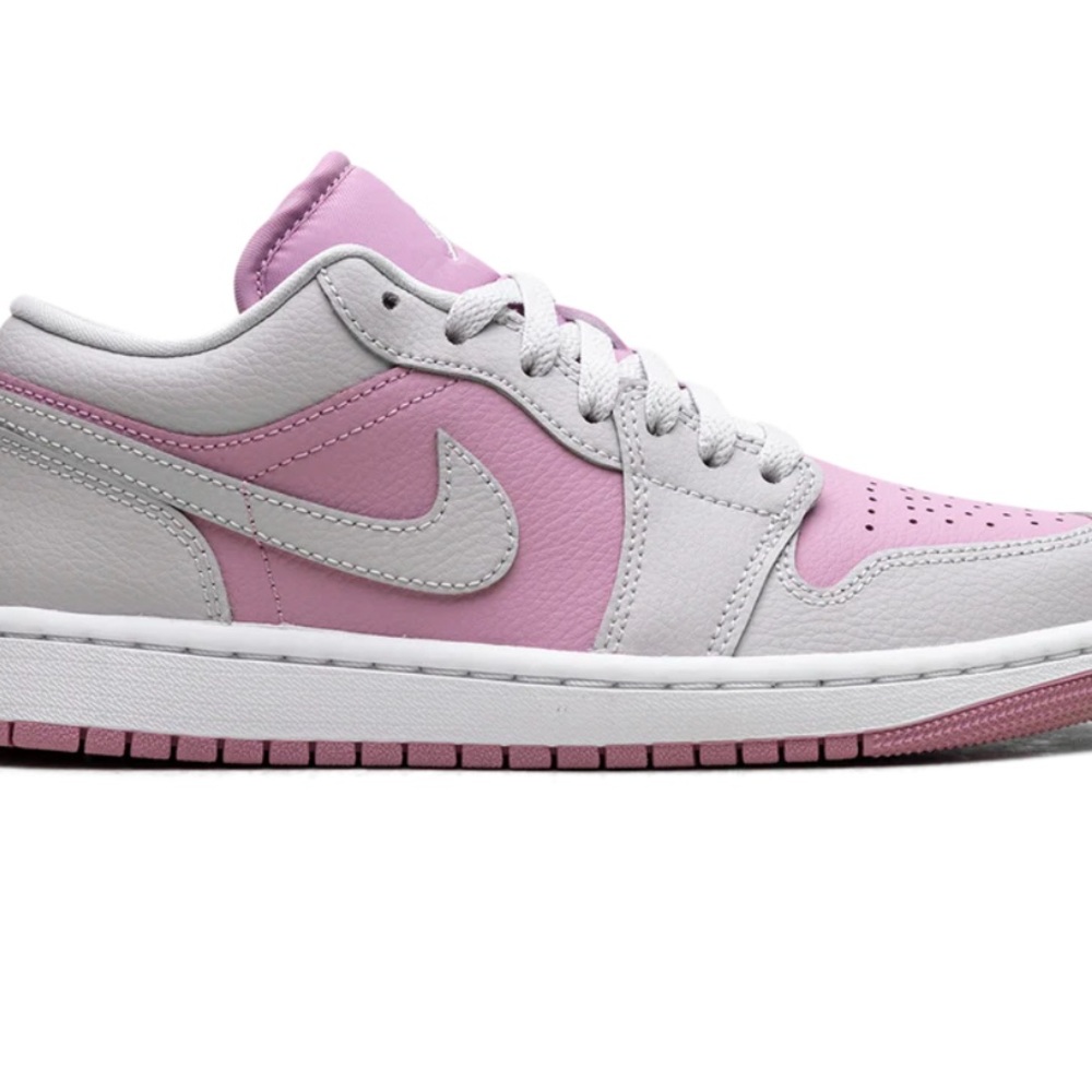 Nike Women's Athletic Pink,grey & white Sneakers Unisex